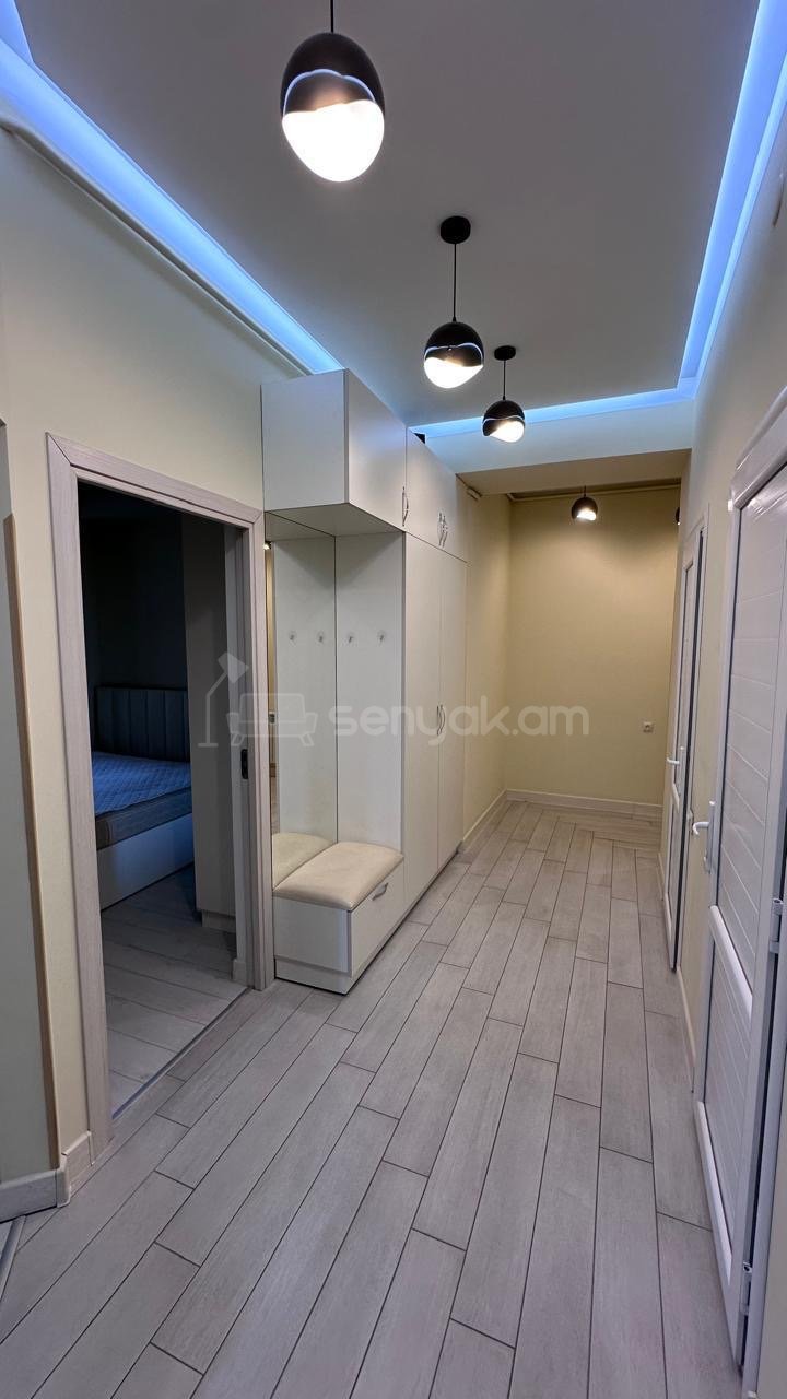 3 Սենյականոց Բնակարան Նորակառույցում, 80քմ, 3/15 հարկ, Կապիտալ Վերանորոգված, Կահավորված