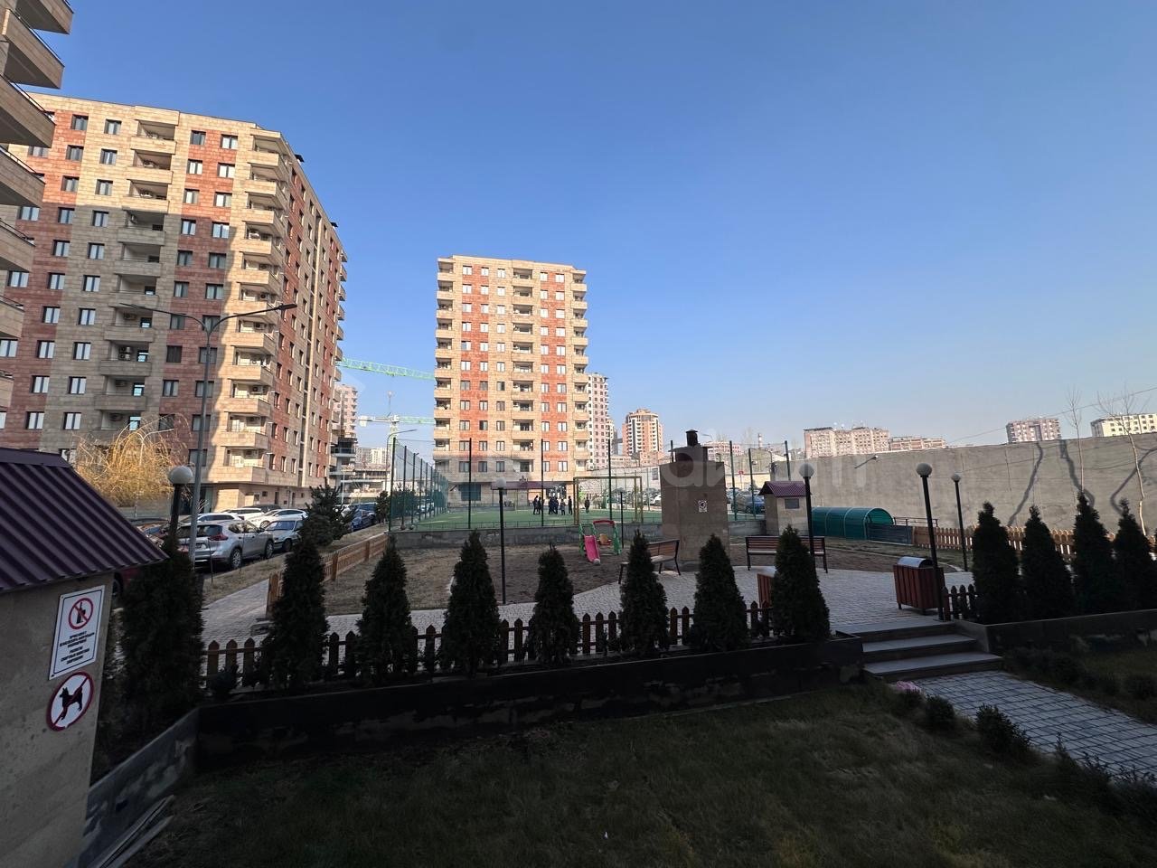 3 Սենյականոց Բնակարան Նորակառույցում, 80քմ, 3/15 հարկ, Կապիտալ Վերանորոգված, Կահավորված