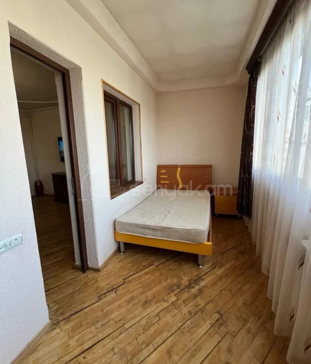 4 Սենյականոց Բնակարան, 98քմ, 9/9 հարկ, Կապիտալ Վերանորոգված, Կահավորված, Արևկող