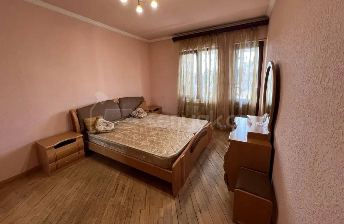 4 Սենյականոց Բնակարան, 98քմ, 9/9 հարկ, Կապիտալ Վերանորոգված, Կահավորված, Արևկող