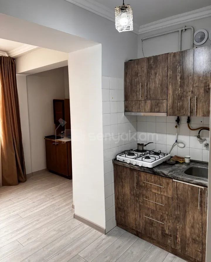 2 Սենյականոց Բնակարան Քարե Շենքում, 58քմ, 3/5 հարկ, Կապիտալ Վերանորոգված, Կահավորված