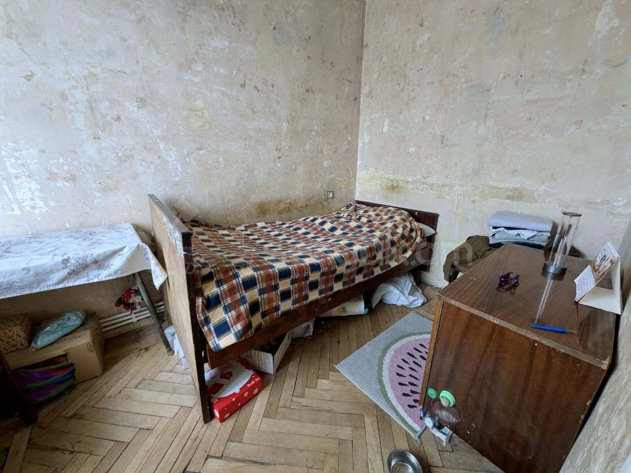 3 Սենյականոց Բնակարան Քարե Շենքում, 60քմ, 5/5 հարկ, Զրոյական Վիճակում