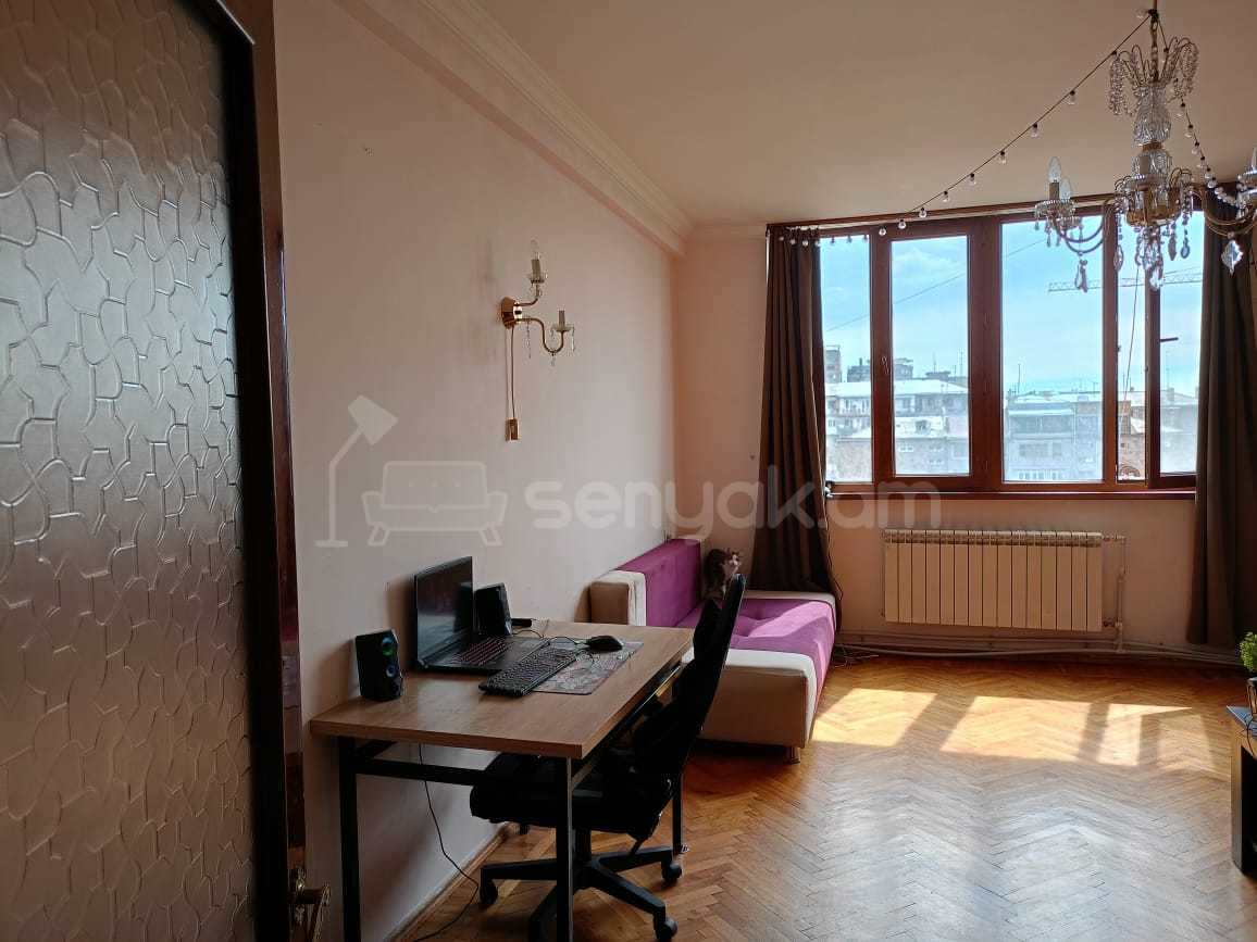 1 Սենյականոց Բնակարան, 60քմ, 6/8 հարկ, Կապիտալ Վերանորոգված, Կահավորված, Արևկող