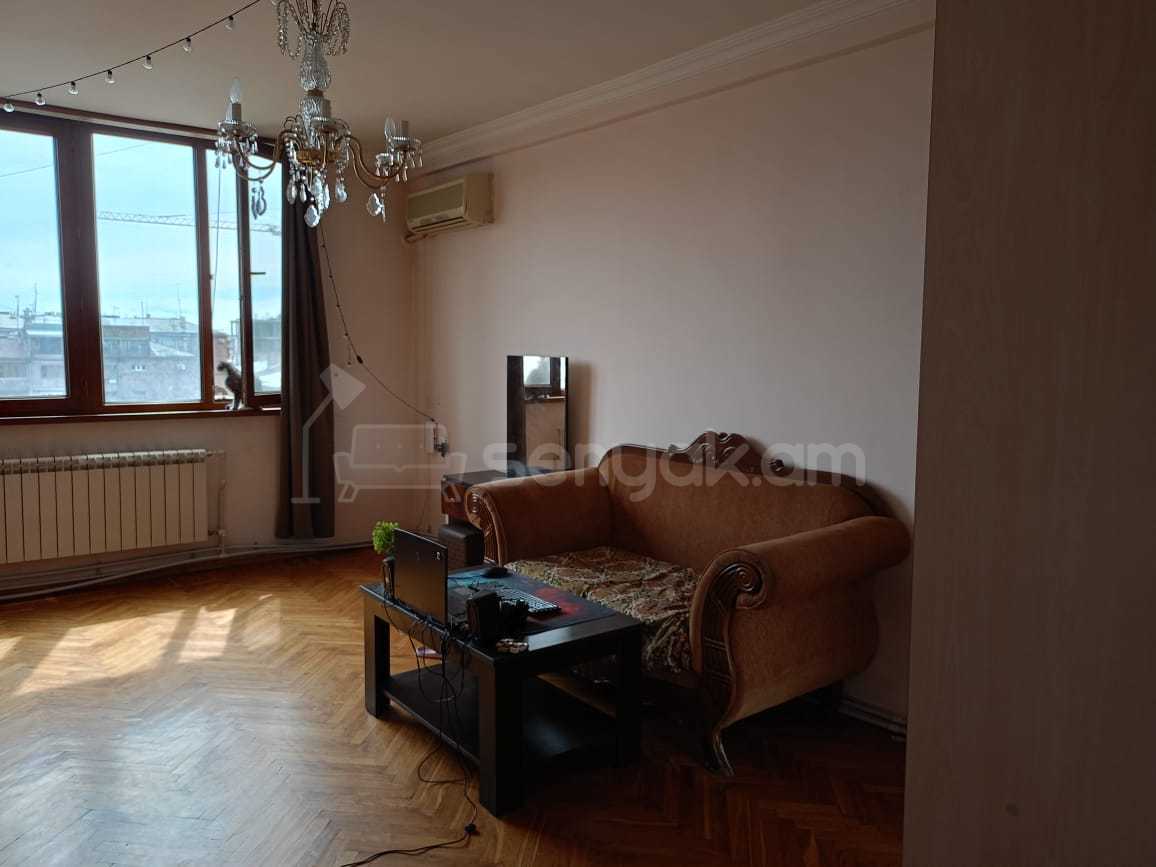 1 Սենյականոց Բնակարան, 60քմ, 6/8 հարկ, Կապիտալ Վերանորոգված, Կահավորված, Արևկող