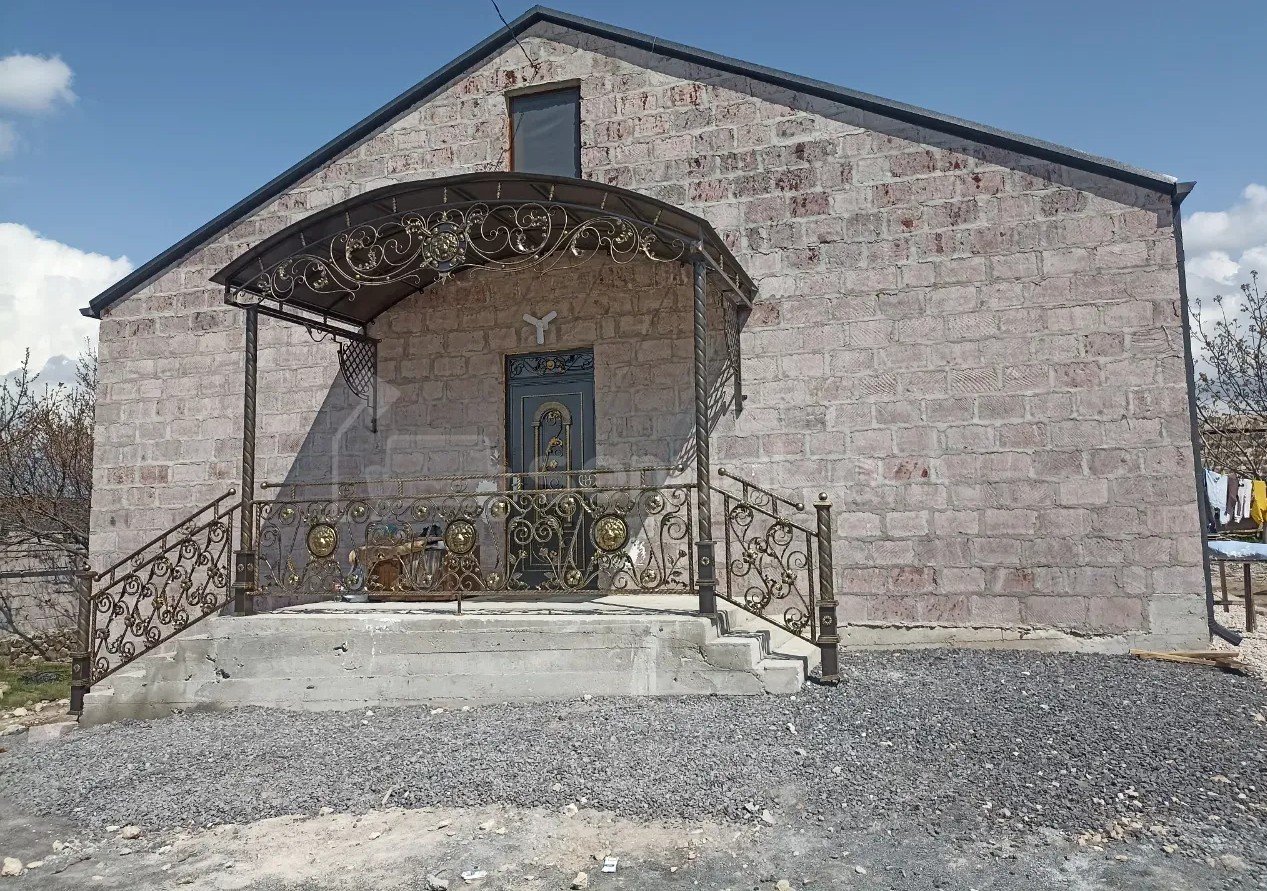 4 Սենյականոց Սեփական Տուն, 109քմ, Կապիտալ Վերանորոգված