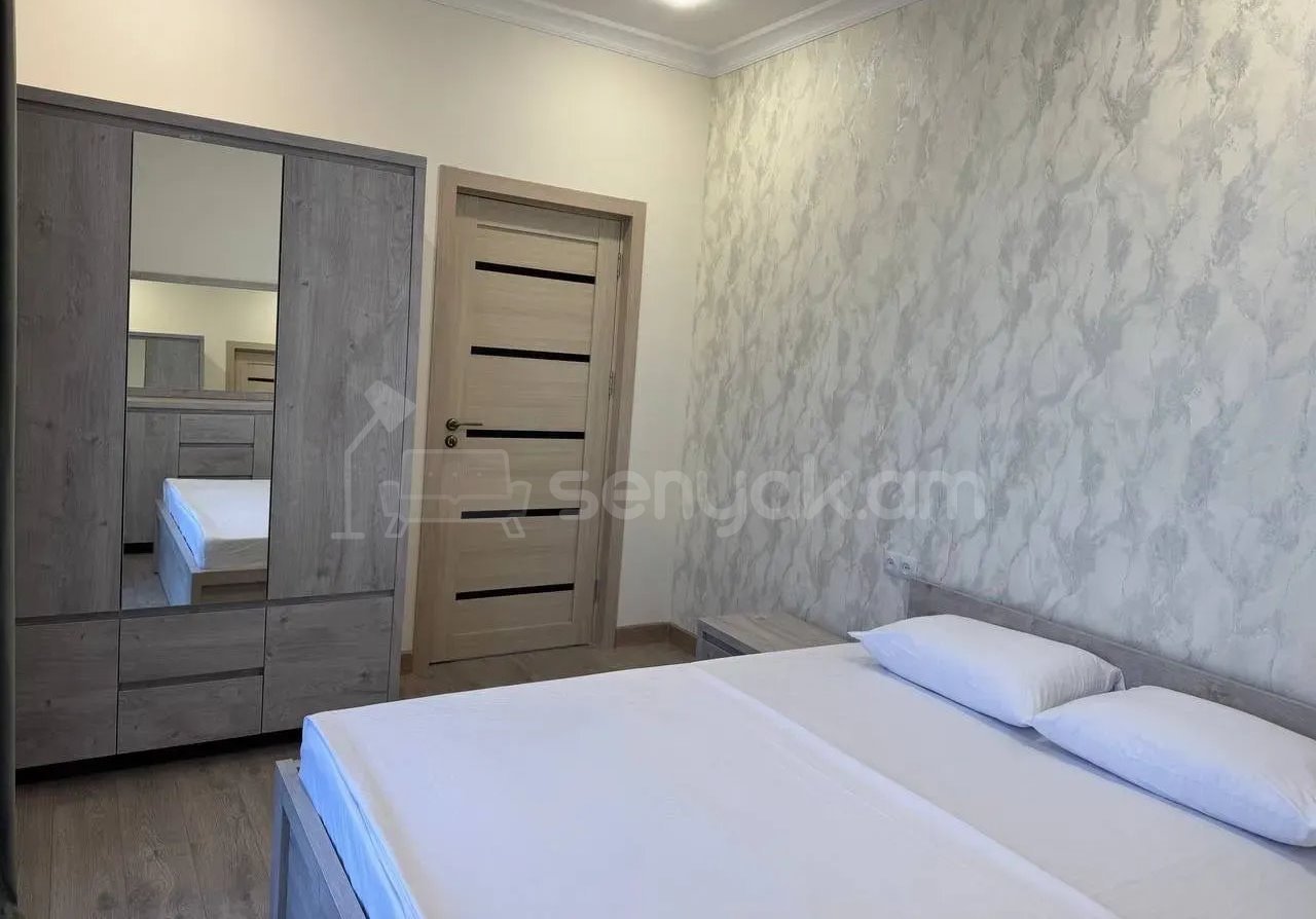 5 Սենյականոց Շքեղ Առանձնատուն, 240քմ, Լողավազանով, Ավտոտնակով