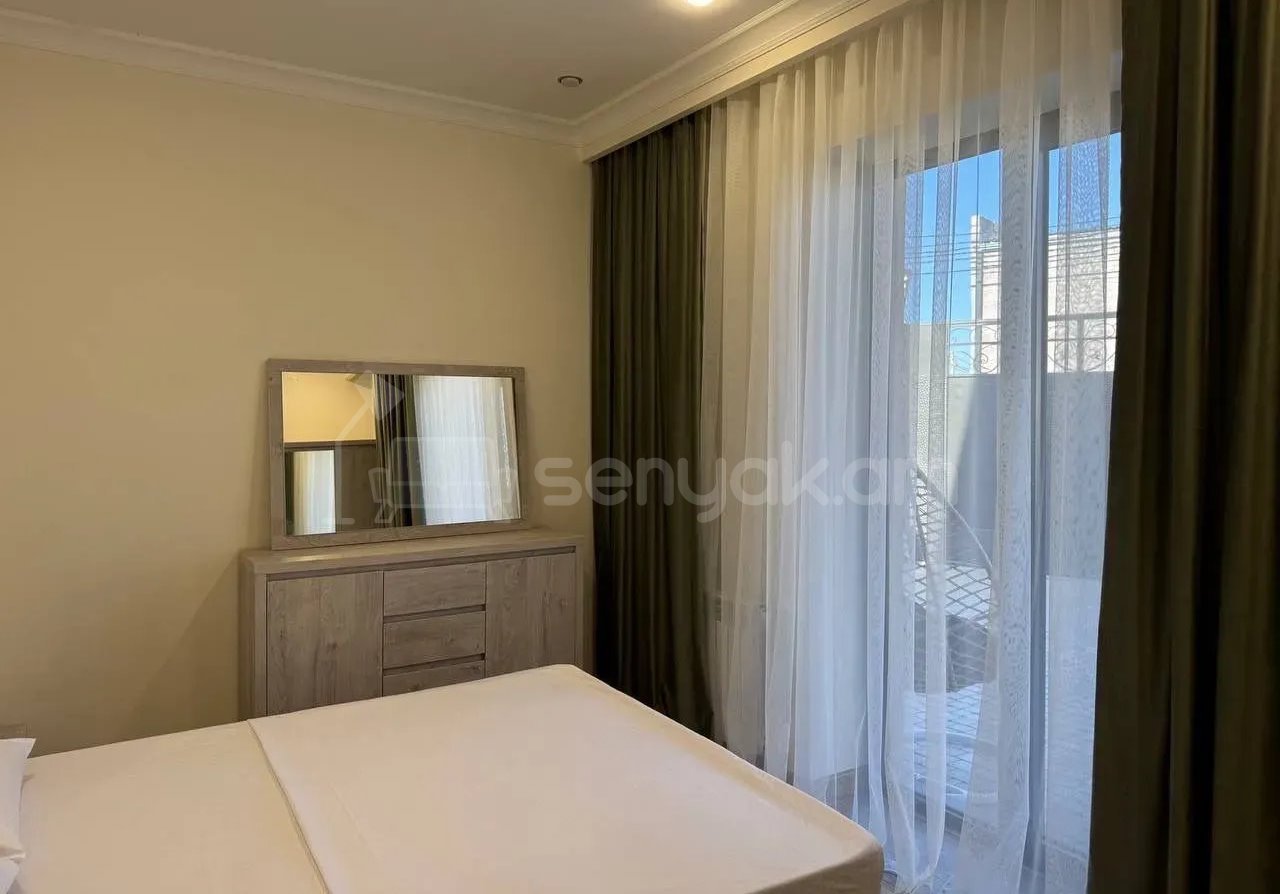 5 Սենյականոց Շքեղ Առանձնատուն, 240քմ, Լողավազանով, Ավտոտնակով