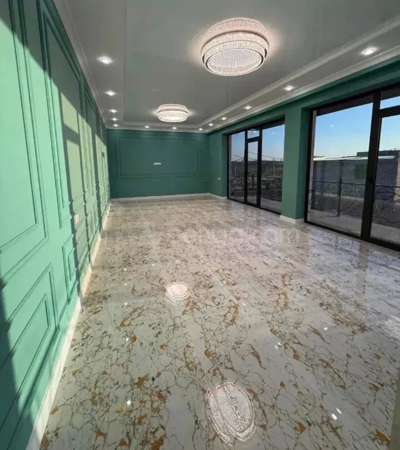 5 Սենյականոց Շքեղ Առանձնատուն, 240քմ, Լողավազանով, Ավտոտնակով