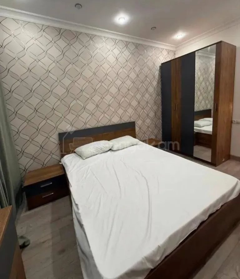 5 Սենյականոց Շքեղ Առանձնատուն, 240քմ, Լողավազանով, Ավտոտնակով