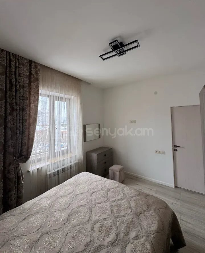 4 Սենյականոց Շքեղ Առանձնատուն, 90քմ