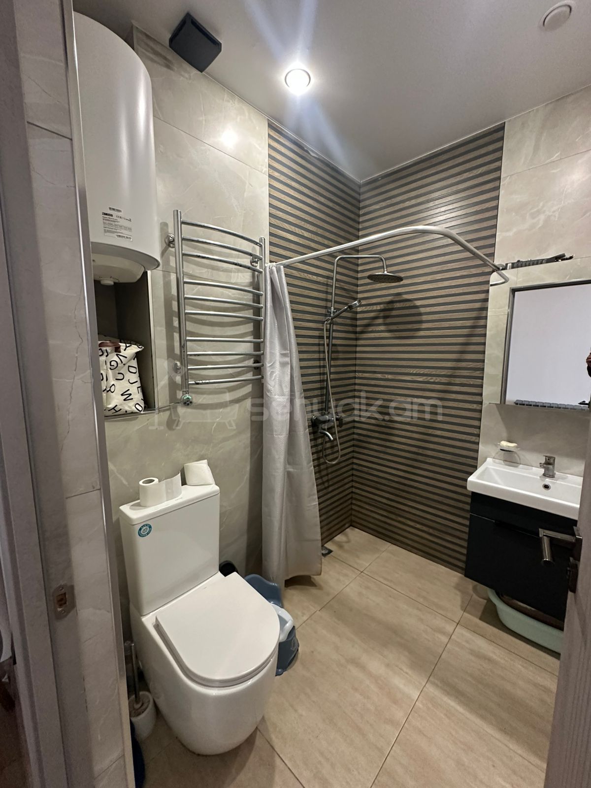 3 Սենյականոց Բնակարան Նորակառույցում, 130քմ, 13/14 հարկ, Կապիտալ Վերանորոգված