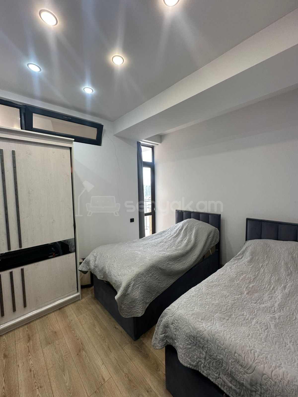 3 Սենյականոց Բնակարան Նորակառույցում, 130քմ, 13/14 հարկ, Կապիտալ Վերանորոգված