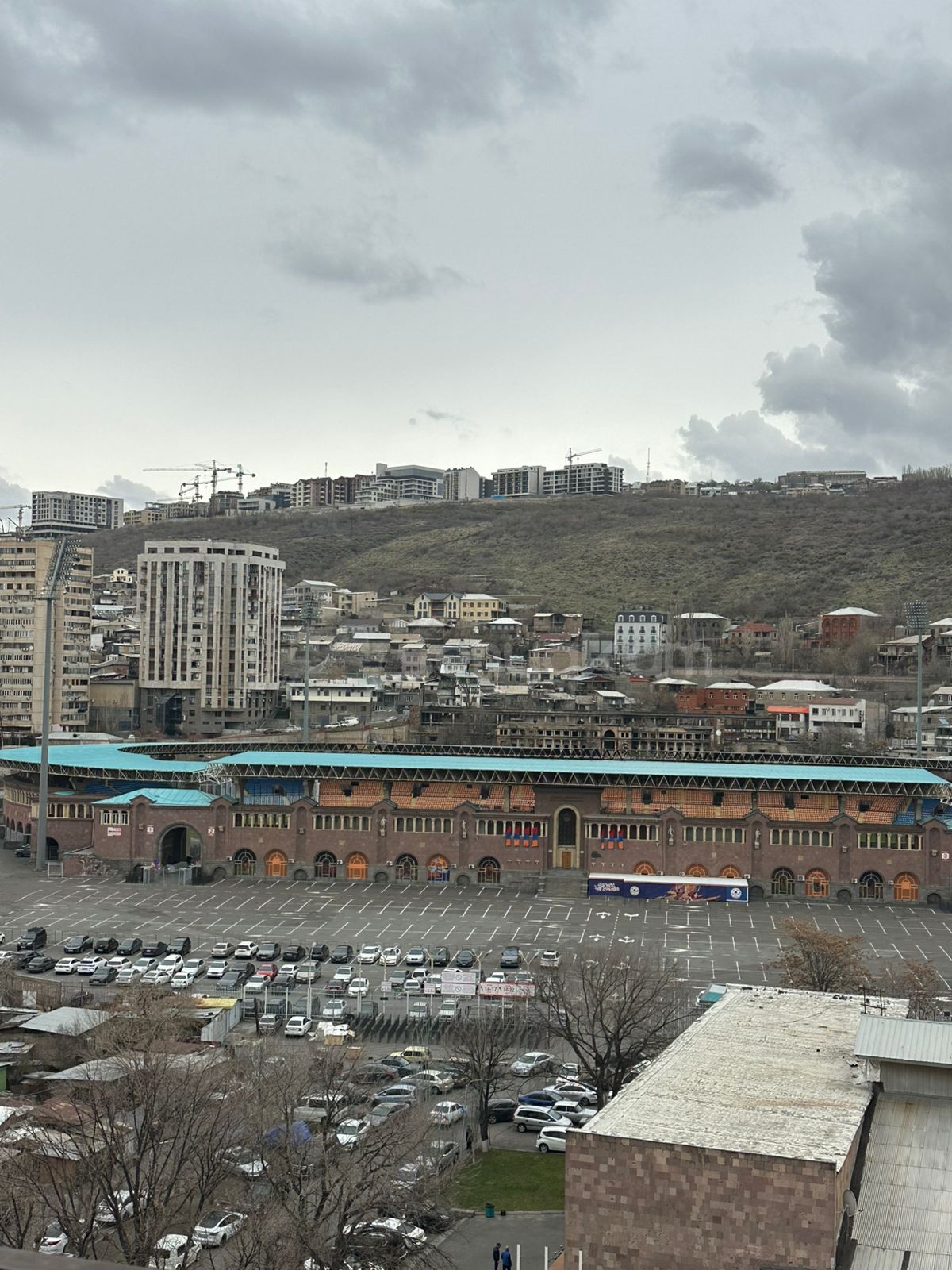 3 Սենյականոց Բնակարան Նորակառույցում, 130քմ, 13/14 հարկ, Կապիտալ Վերանորոգված