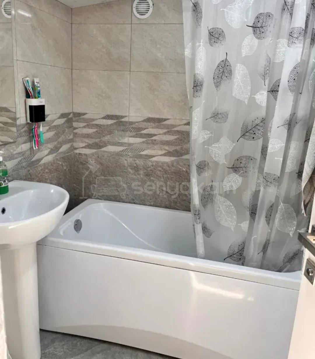 4 Սենյականոց Սեփական Տուն, 120քմ, Կապիտալ Վերանորոգված