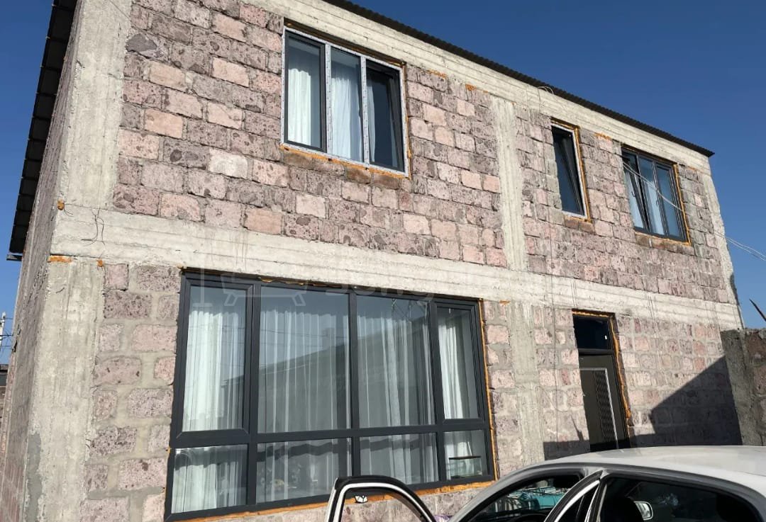 4 Սենյականոց Սեփական Տուն, 120քմ, Կապիտալ Վերանորոգված