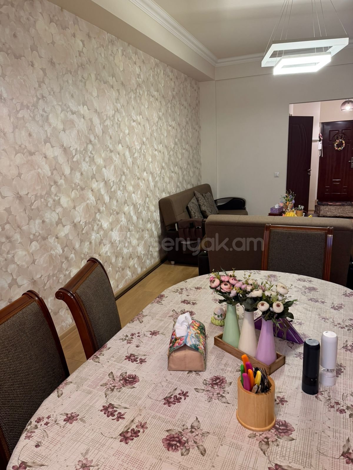 3 Սենյականոց Բնակարան, 92քմ, 1/6 հարկ, Կապիտալ Վերանորոգված