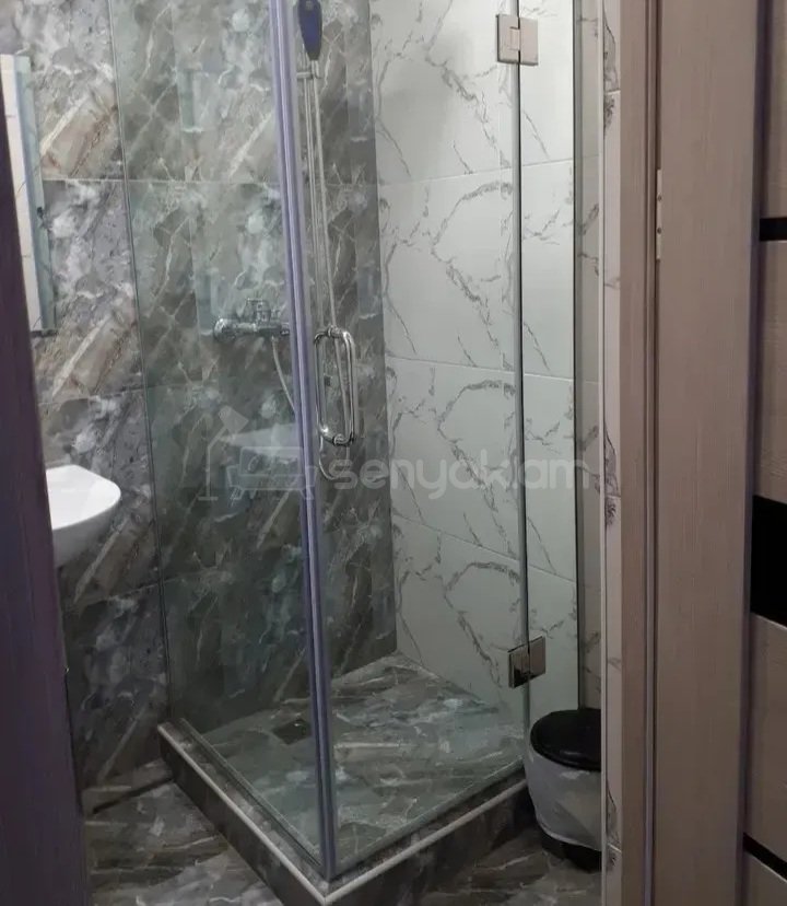 1 Սենյականոց Բնակարան, 33քմ, 4/5 հարկ, Դիզայներական Վերանորոգված, Կահավորված