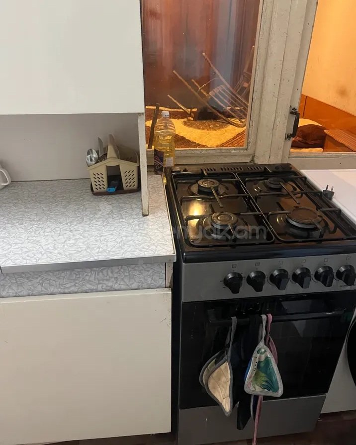 2 Սենյականոց Բնակարան Քարե Շենքում, 43քմ, 1/5 հարկ, Պետական Վիճակում, Կահավորված