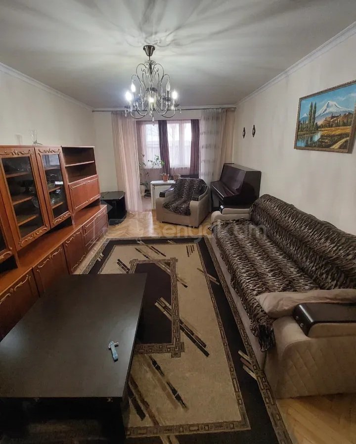 2 Սենյականոց Բնակարան, 62քմ, 3/5 հարկ, Կապիտալ Վերանորոգված, Կահավորված