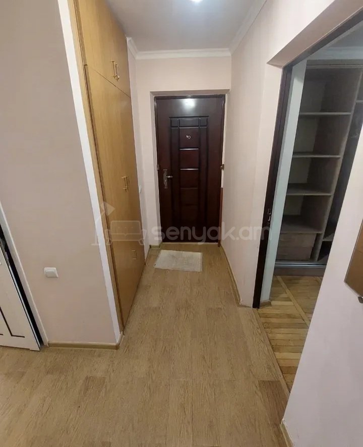 2 Սենյականոց Բնակարան, 62քմ, 3/5 հարկ, Կապիտալ Վերանորոգված, Կահավորված