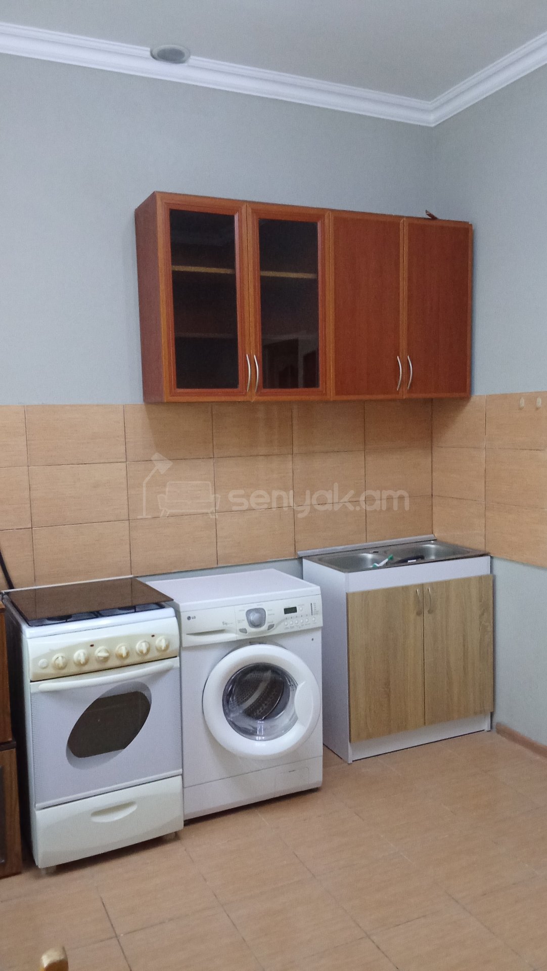 2 Սենյականոց Սեփական Տուն, 65քմ, Կոսմետիկ Վերանորոգված, Կահավորված