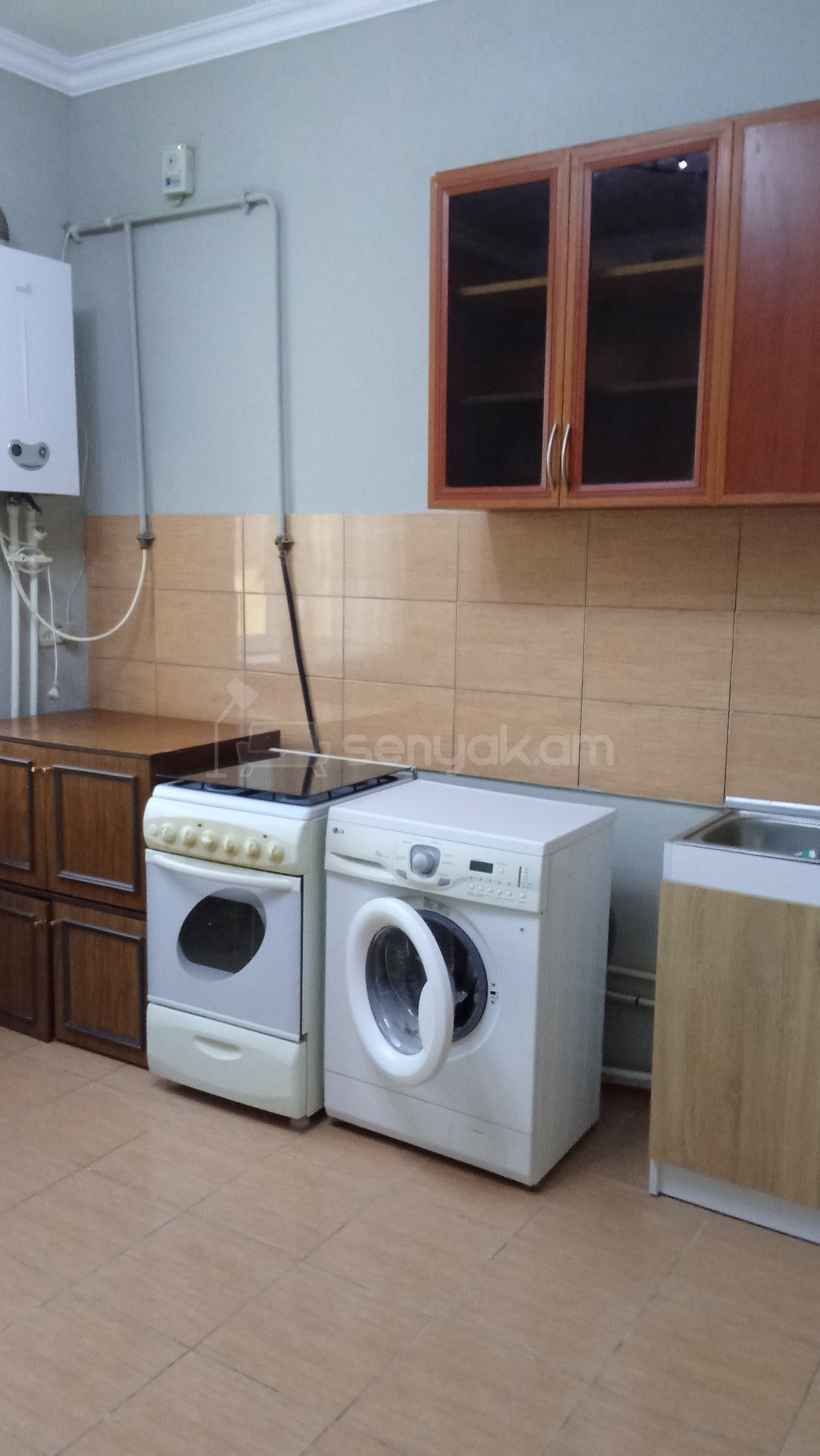 2 Սենյականոց Սեփական Տուն, 65քմ, Կոսմետիկ Վերանորոգված, Կահավորված