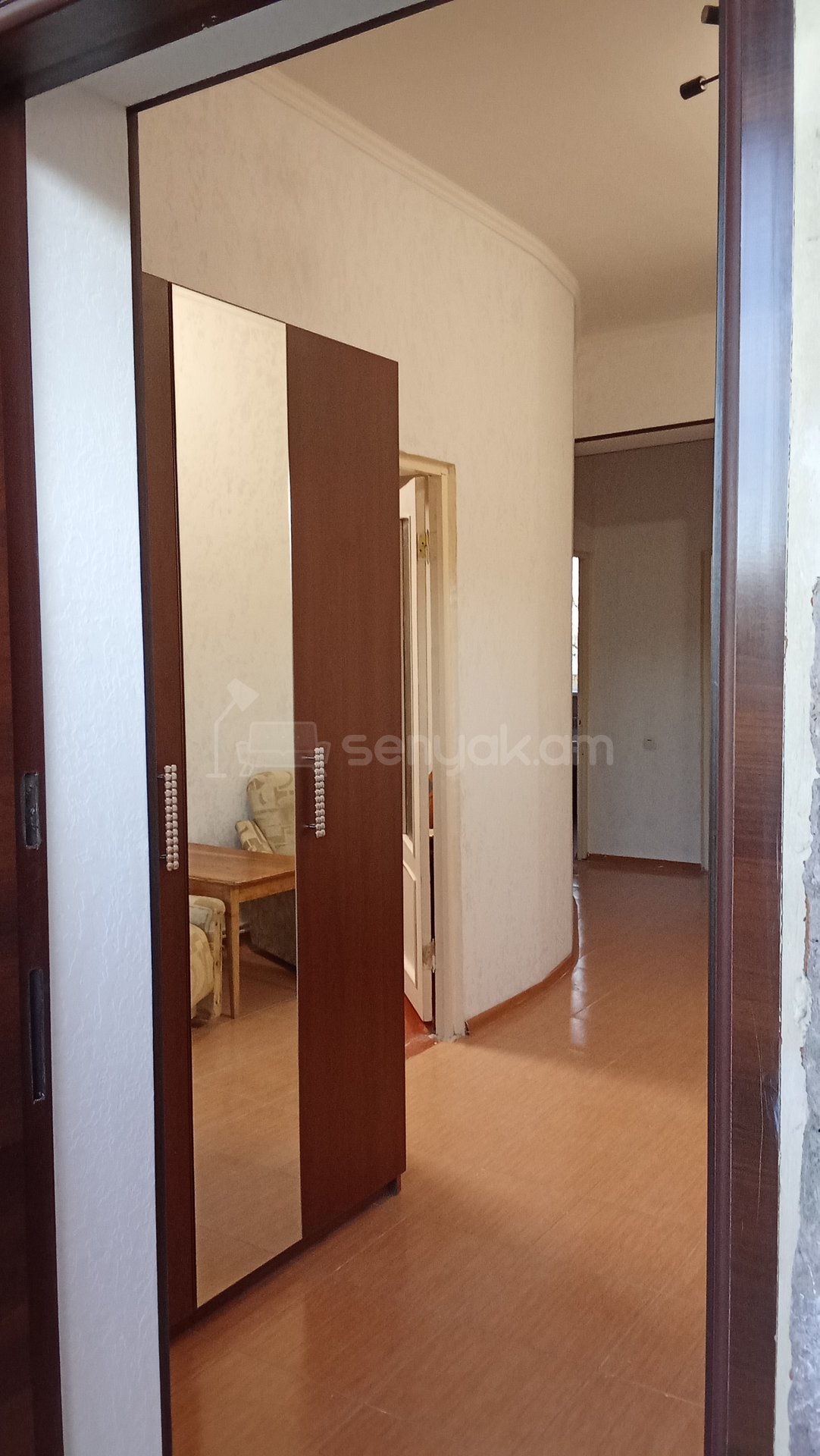 2 Սենյականոց Սեփական Տուն, 65քմ, Կոսմետիկ Վերանորոգված, Կահավորված