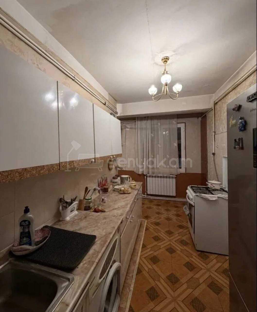 3 Սենյականոց Բնակարան, 82քմ, 9/14 հարկ, Նորմալ Վիճակում, Կահավորված, Արևկող