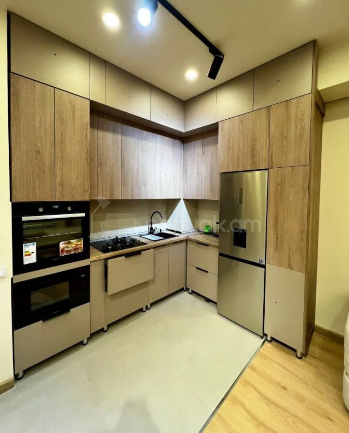 2 Սենյականոց Բնակարան Նորակառույցում, 45քմ, 2/15 հարկ, Դիզայներական Վերանորոգված, Կահավորված