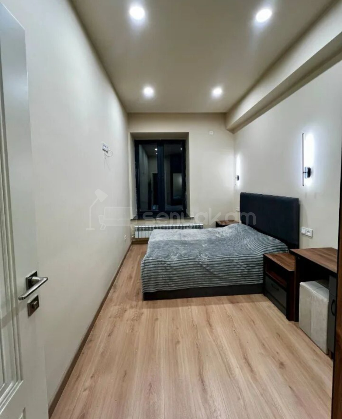 2 Սենյականոց Բնակարան Նորակառույցում, 45քմ, 2/15 հարկ, Դիզայներական Վերանորոգված, Կահավորված