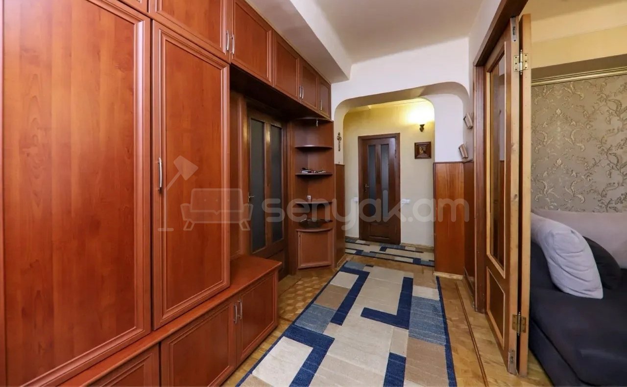 3 Սենյականոց Բնակարան, 89քմ, 8/9 հարկ, Կապիտալ Վերանորոգված