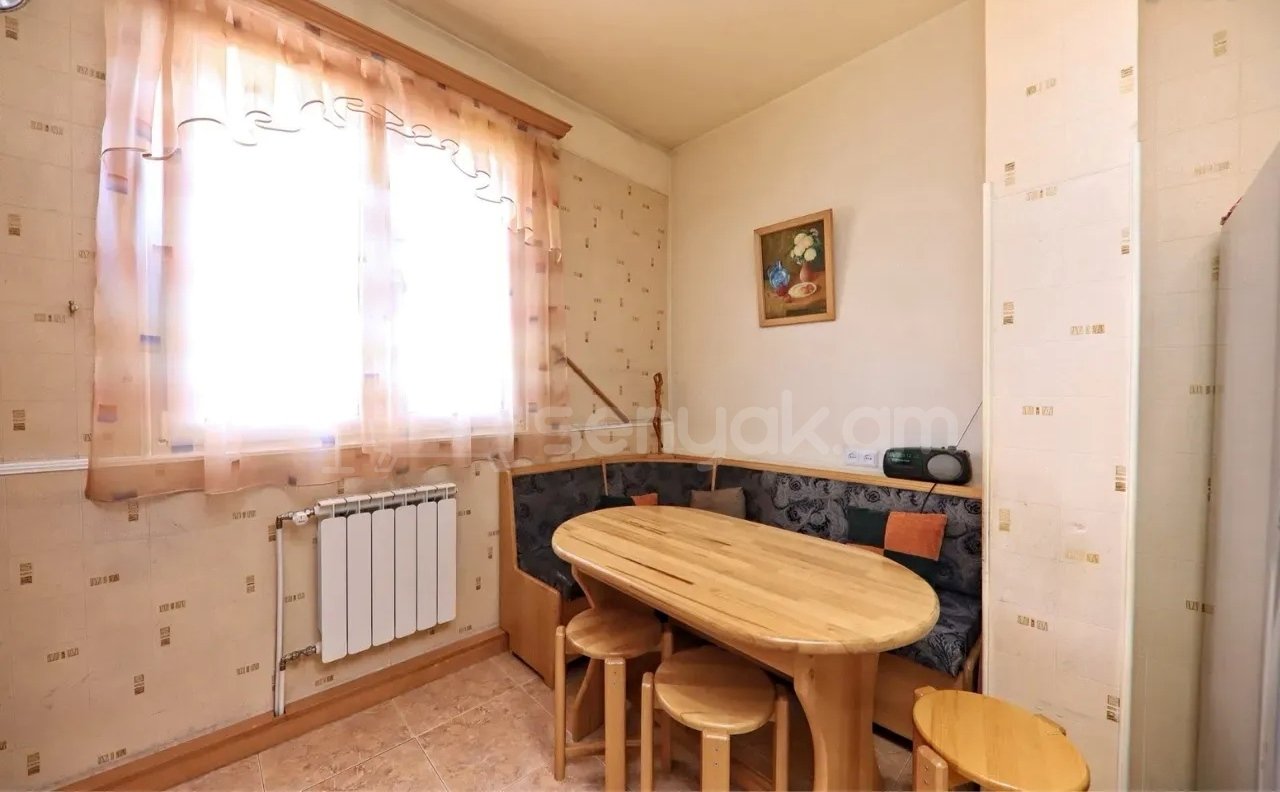 3 Սենյականոց Բնակարան, 89քմ, 8/9 հարկ, Կապիտալ Վերանորոգված