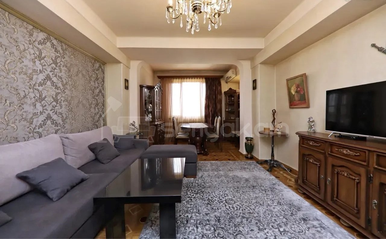 3 Սենյականոց Բնակարան, 89քմ, 8/9 հարկ, Կապիտալ Վերանորոգված