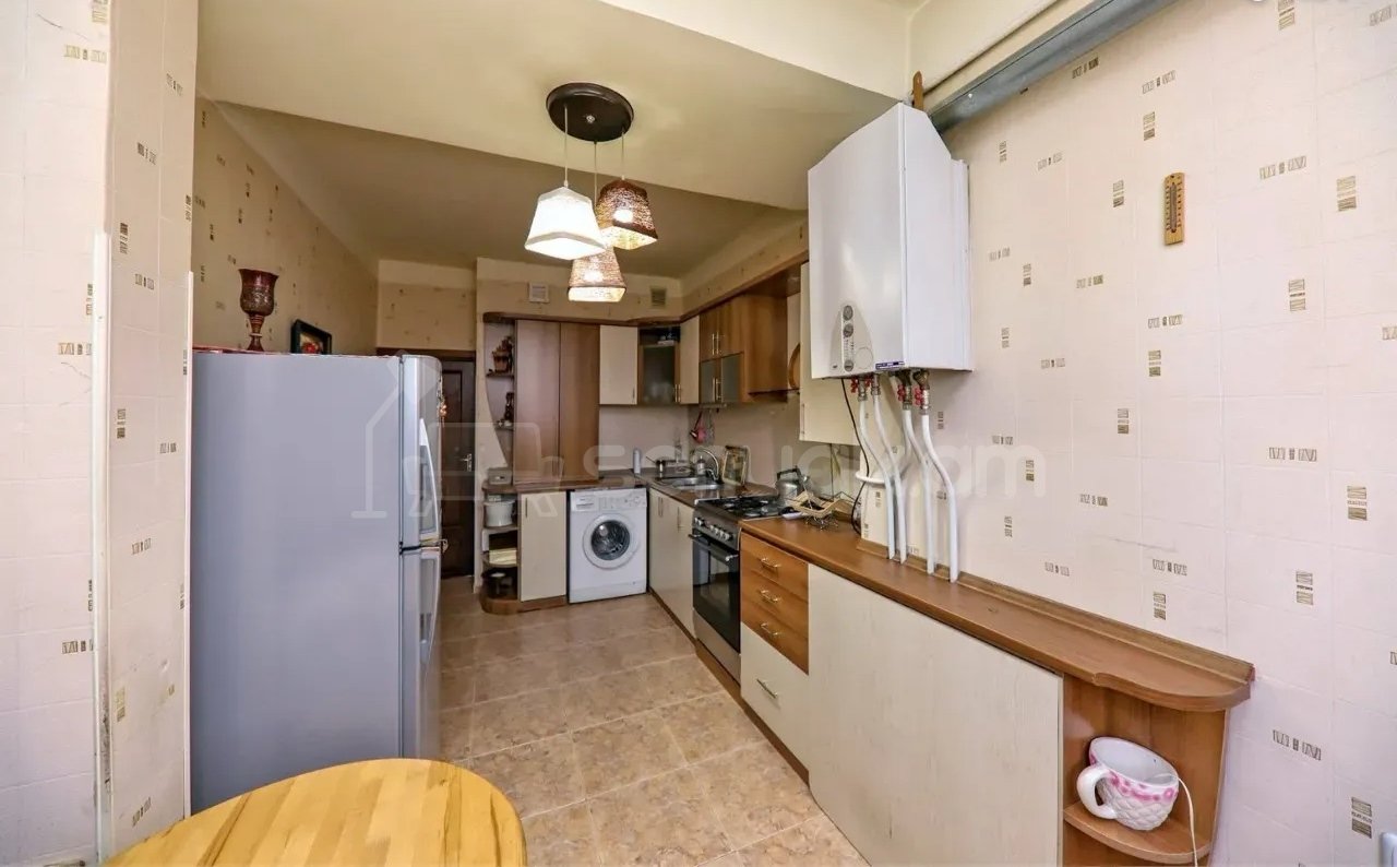 3 Սենյականոց Բնակարան, 89քմ, 8/9 հարկ, Կապիտալ Վերանորոգված