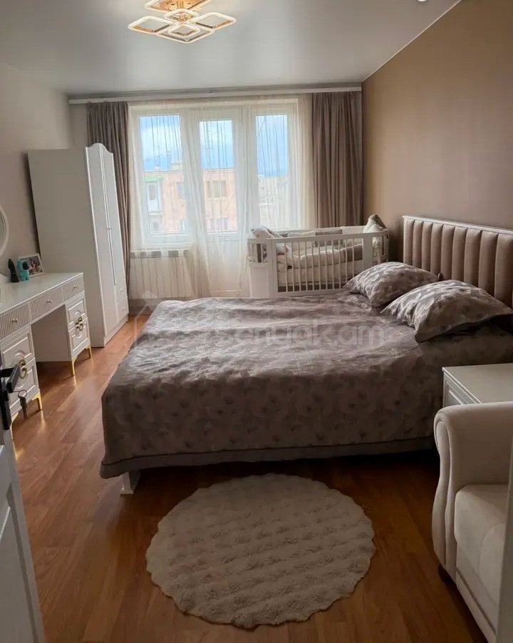 3 Սենյականոց Բնակարան, 75քմ, 4/4 հարկ, Դիզայներական Վերանորոգված