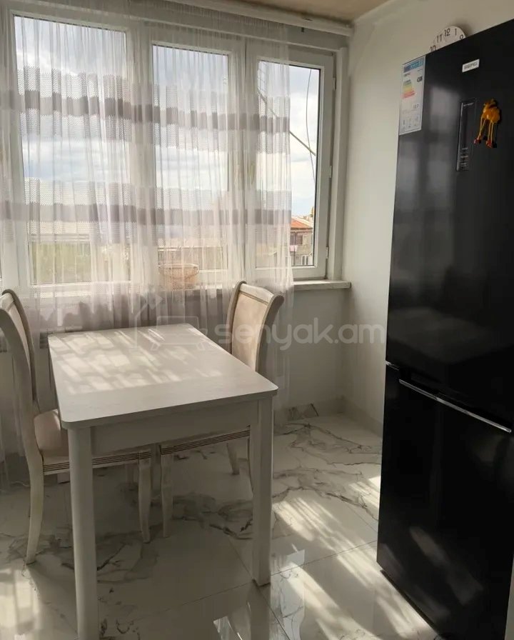 3 Սենյականոց Բնակարան, 75քմ, 4/4 հարկ, Դիզայներական Վերանորոգված