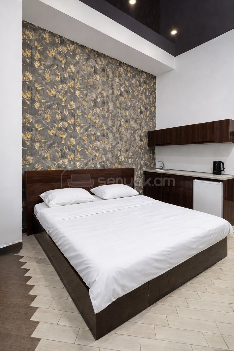 1 Սենյականոց Բնակարան Նորակառույցում, 20քմ, 1/3 հարկ, Դիզայներական Վերանորոգված