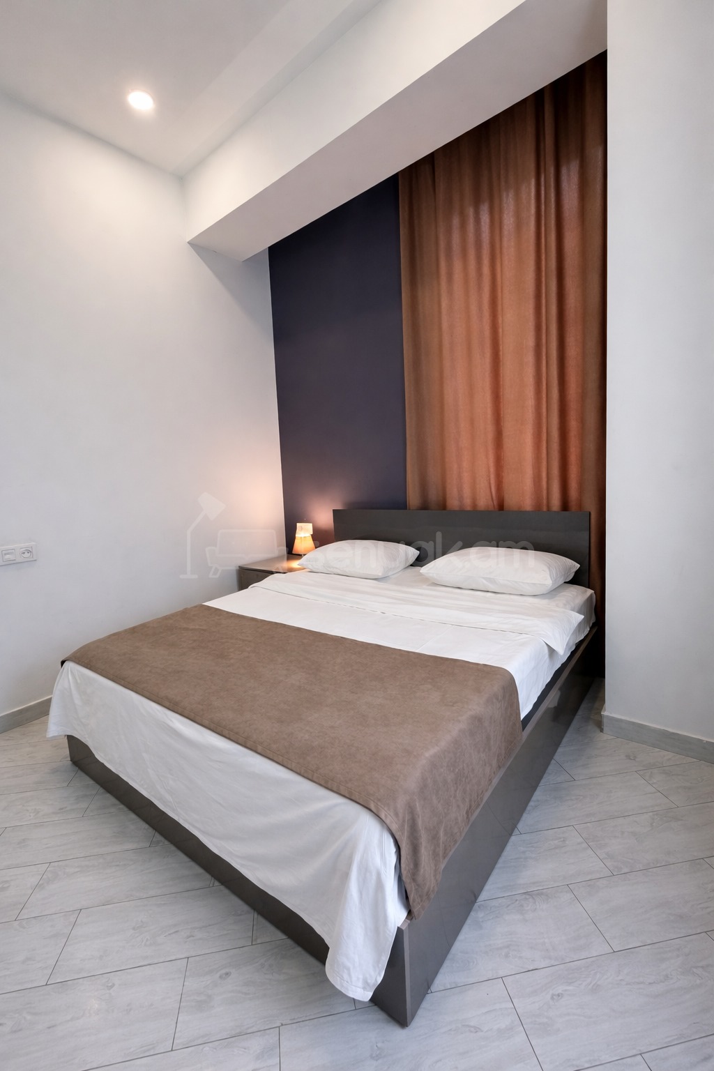 3 Սենյականոց Բնակարան Նորակառույցում, 30քմ, 3/3 հարկ, Դիզայներական Վերանորոգված