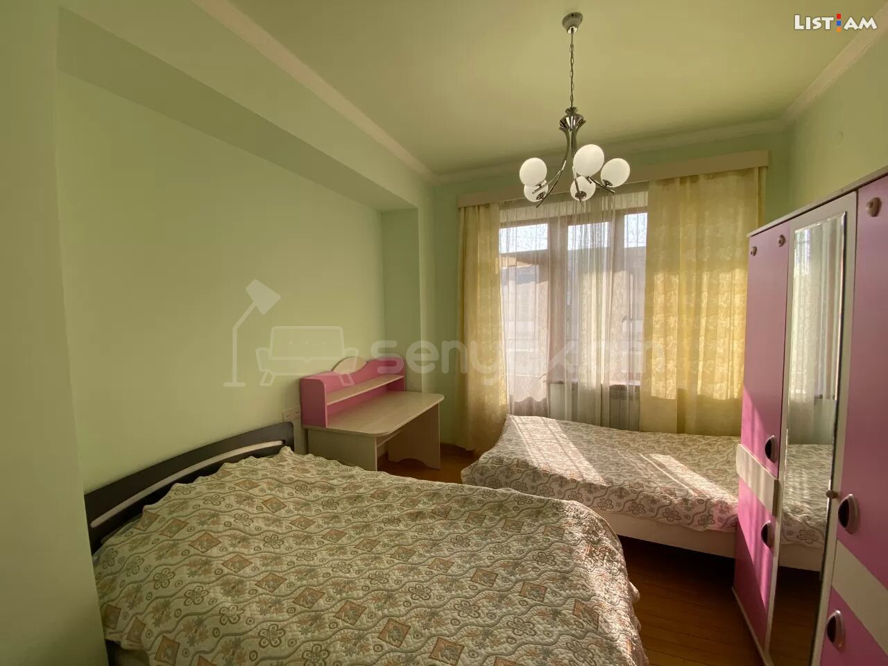 4 Սենյականոց Բնակարան Նորակառույցում, 151քմ, 13/14 հարկ, Կապիտալ Վերանորոգված