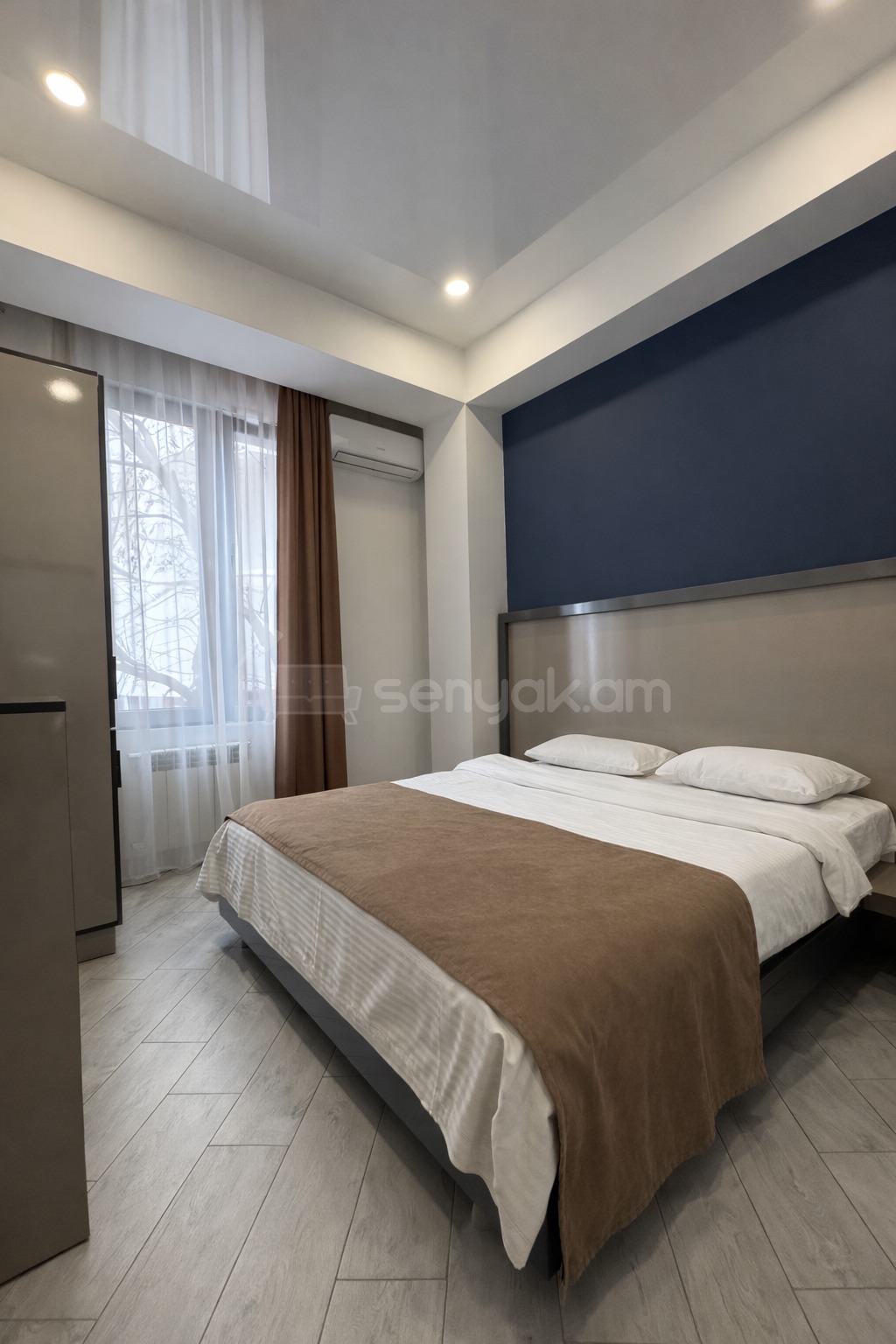 3 Սենյականոց Բնակարան Նորակառույցում, 30քմ, 3/3 հարկ, Դիզայներական Վերանորոգված