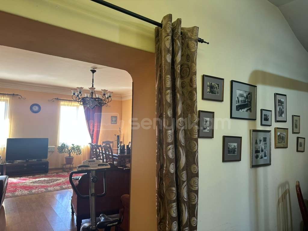 6 Սենյականոց Սեփական Տուն, 320քմ, Կապիտալ Վերանորոգված