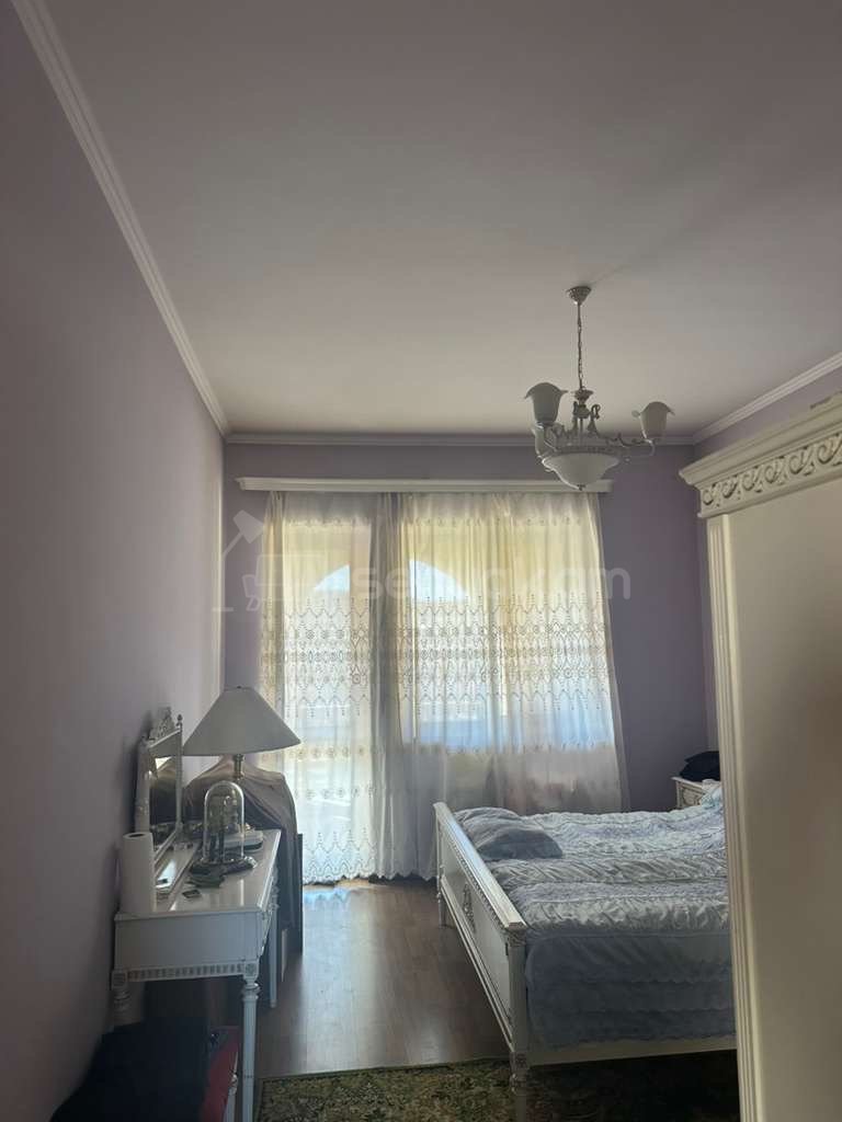 6 Սենյականոց Սեփական Տուն, 320քմ, Կապիտալ Վերանորոգված