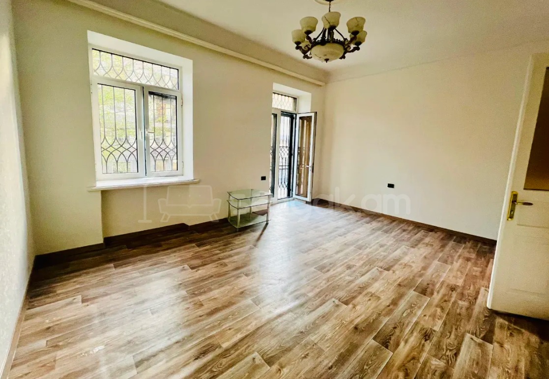 Օֆիսային Տարածք, 105քմ, Կապիտալ Վերանորոգված