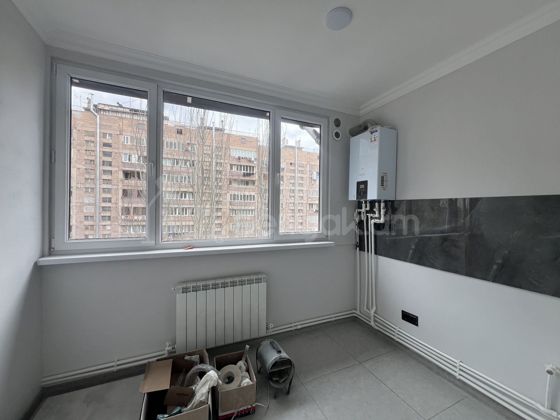 1 Սենյականոց Բնակարան, 35քմ, 4/9 հարկ, Կապիտալ Վերանորոգված