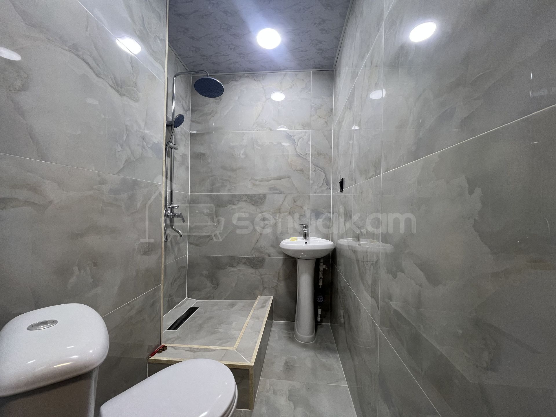 1 Սենյականոց Բնակարան, 35քմ, 4/9 հարկ, Կապիտալ Վերանորոգված