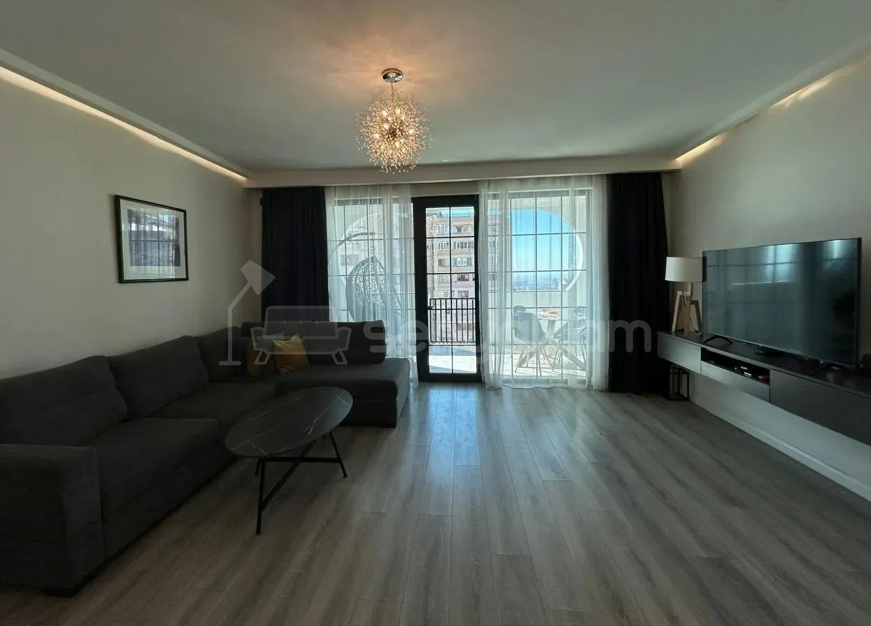 3 Սենյականոց Բնակարան, 93քմ, 12/16 հարկ, Դիզայներական Վերանորոգված