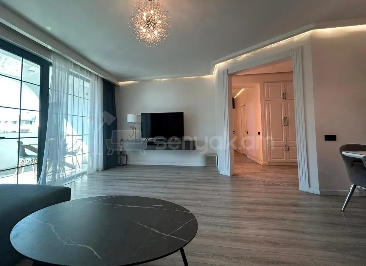 3 Սենյականոց Բնակարան, 93քմ, 12/16 հարկ, Դիզայներական Վերանորոգված