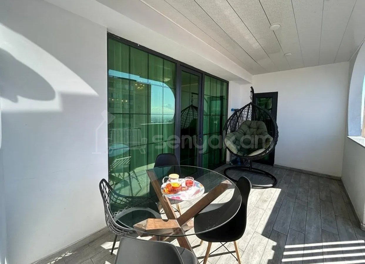 3 Սենյականոց Բնակարան, 93քմ, 12/16 հարկ, Դիզայներական Վերանորոգված