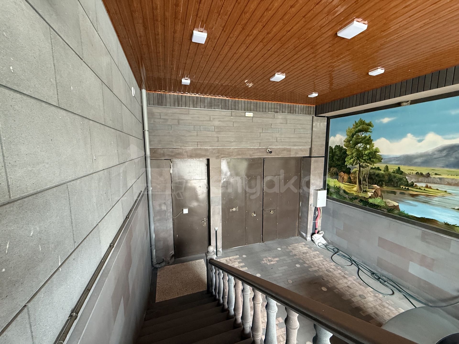 6 Սենյականոց Շքեղ Առանձնատուն, 500քմ, Ավտոտնակով