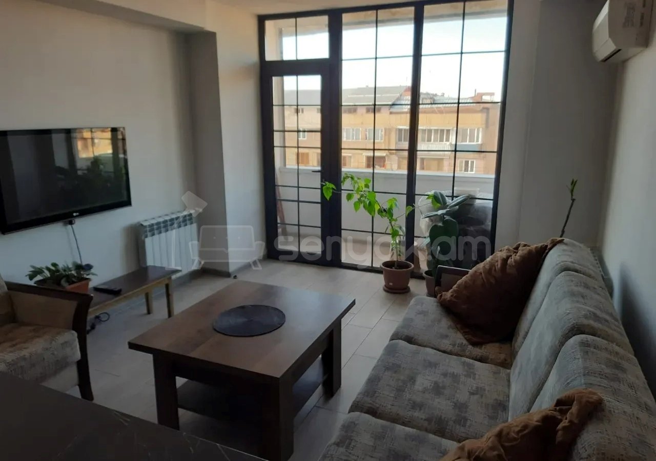 2 Սենյականոց Բնակարան, 51քմ, 8/9 հարկ, Կապիտալ Վերանորոգված